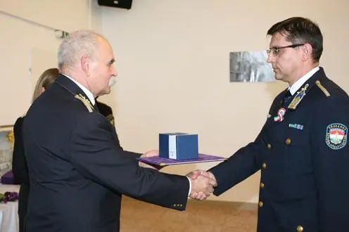 DR BAL&Aacute;ZS L&Aacute;SZL&Oacute; IMG_0095