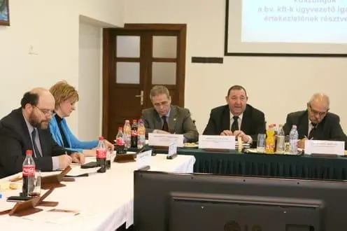 Ügyvezetői értekezlet-BUFA 0318 6 496x330